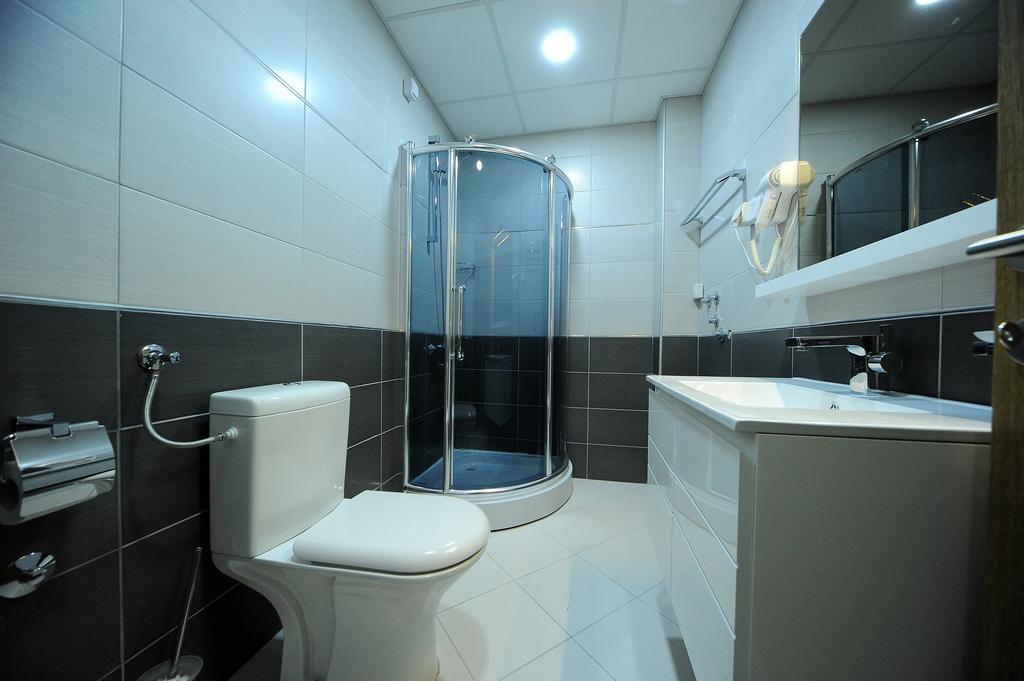 Garni Uni Elita Lux Hotel Nis Exterior foto